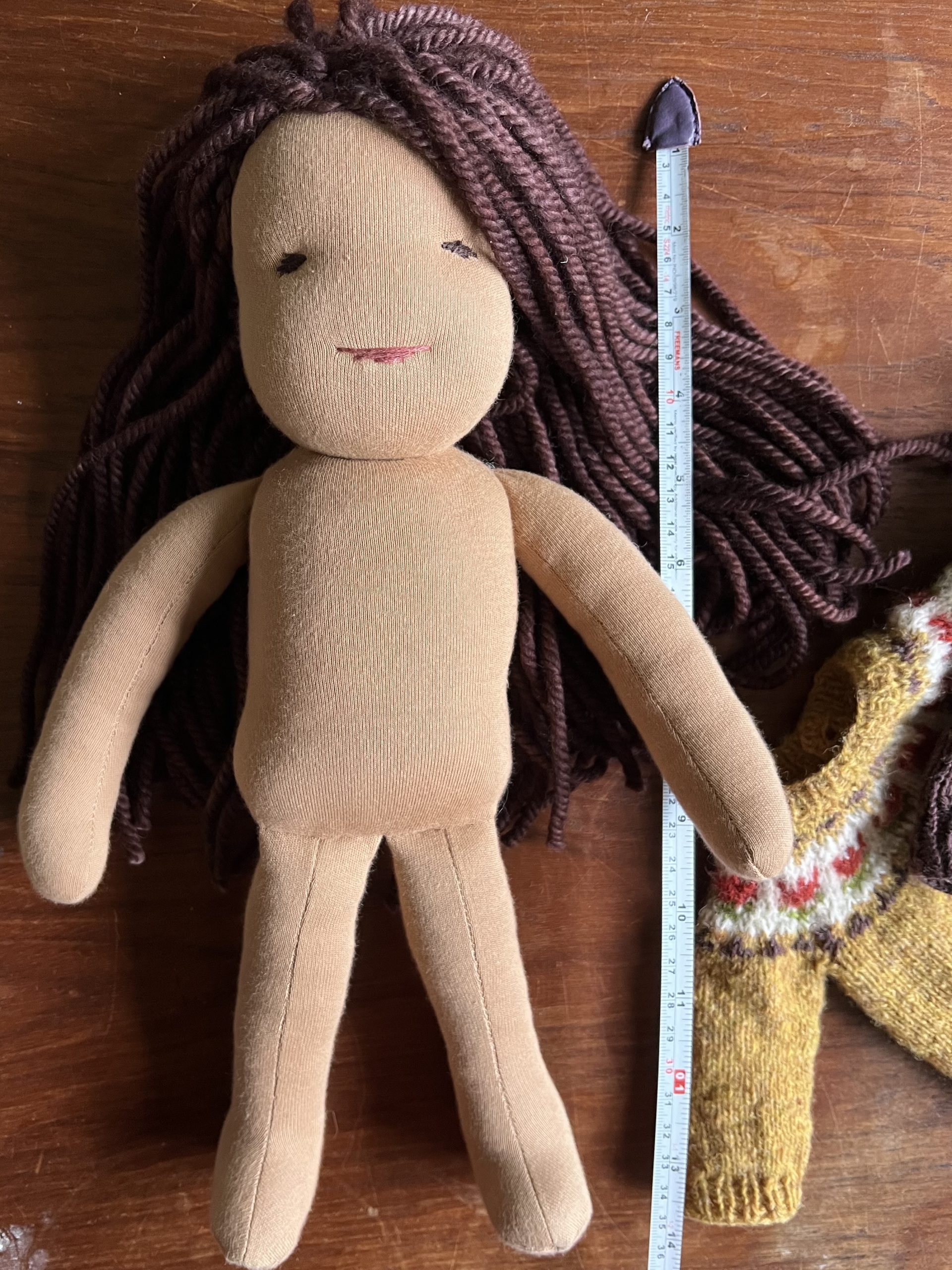Brown hair doll 2025